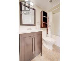 702 - 265 WESTCOURT PLACE - 34