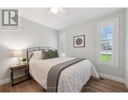 13 RANDELL DRIVE - 17