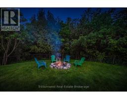 13 RANDELL DRIVE - 42