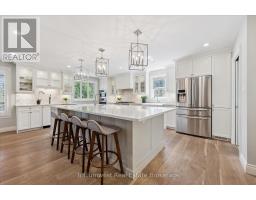 13 RANDELL DRIVE - 8