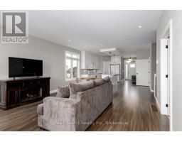 230 ST. MARIA STREET - 15