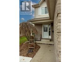 793 LAVERY STREET - 4