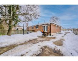 229A CEDARBRAE AVENUE - 35