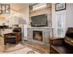 175 - 580 BEAVER CREEK ROAD - 14