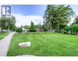 175 - 580 BEAVER CREEK ROAD - 33