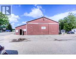 175 - 580 BEAVER CREEK ROAD - 34