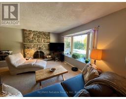 12 STARK STREET - 33