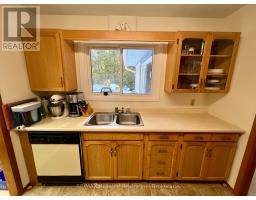 12 STARK STREET - 41