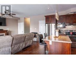 10 BROWN STREET - 16