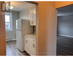 256 HURON ROAD - 21