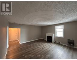 256 HURON ROAD - 27