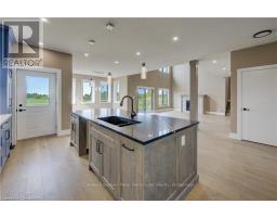 LOT 5 AVERY PLACE - 2