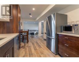 28 ANDERSON STREET - 25