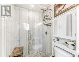 82 FRASER DRIVE - 17