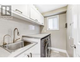 82 FRASER DRIVE - 21