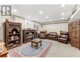 82 FRASER DRIVE - 22