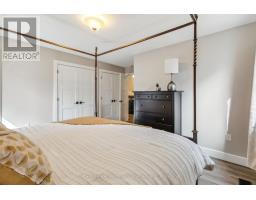 35576A BAYFIELD RIVER ROAD - 36