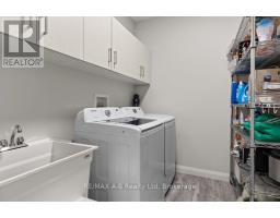98 ROWE AVENUE - 15