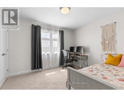 98 ROWE AVENUE - 21