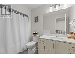 98 ROWE AVENUE - 25
