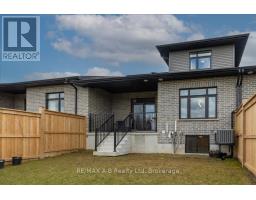 98 ROWE AVENUE - 36