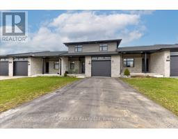98 ROWE AVENUE - 38