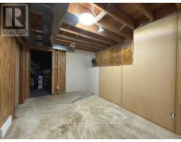 27 TORONTO BOULEVARD - 15