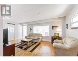 108 LOVEYS STREET E - 11