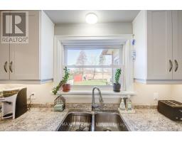 108 LOVEYS STREET E - 19