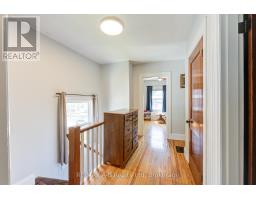 108 LOVEYS STREET E - 22