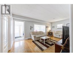 108 LOVEYS STREET E - 9