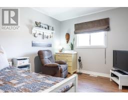 68 GREENWOOD DRIVE - 24