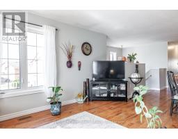 18 GEMMELL COURT - 8