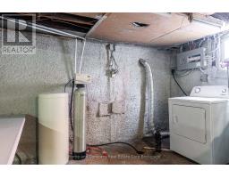 168 HURON STREET - 40