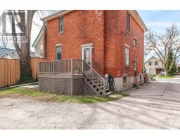 168 HURON STREET - 42