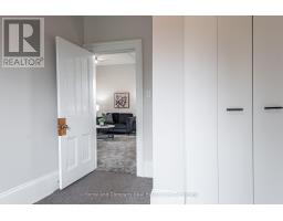 131 CAMBRIA STREET - 32