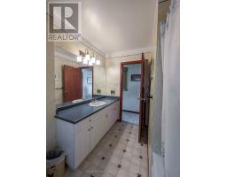 444 LORNE AVENUE W - 10