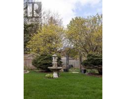 444 LORNE AVENUE W - 30