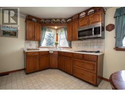 444 LORNE AVENUE W - 8