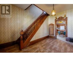 484 QUEEN STREET - 12