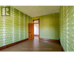 484 QUEEN STREET - 27