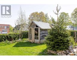 484 QUEEN STREET - 40