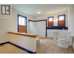 258 DOURO STREET - 37