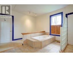 258 DOURO STREET - 40