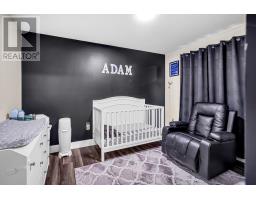 717 AINLEY STREET - 25