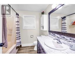 717 AINLEY STREET - 27