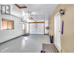 717 AINLEY STREET - 37