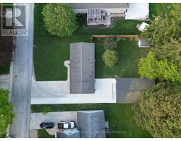 717 AINLEY STREET - 40