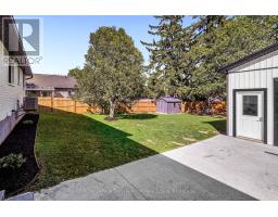 717 AINLEY STREET - 7