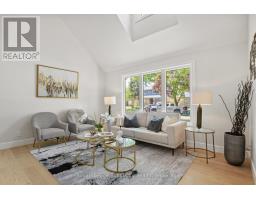 92 SCENIC WOOD CRESCENT - 12